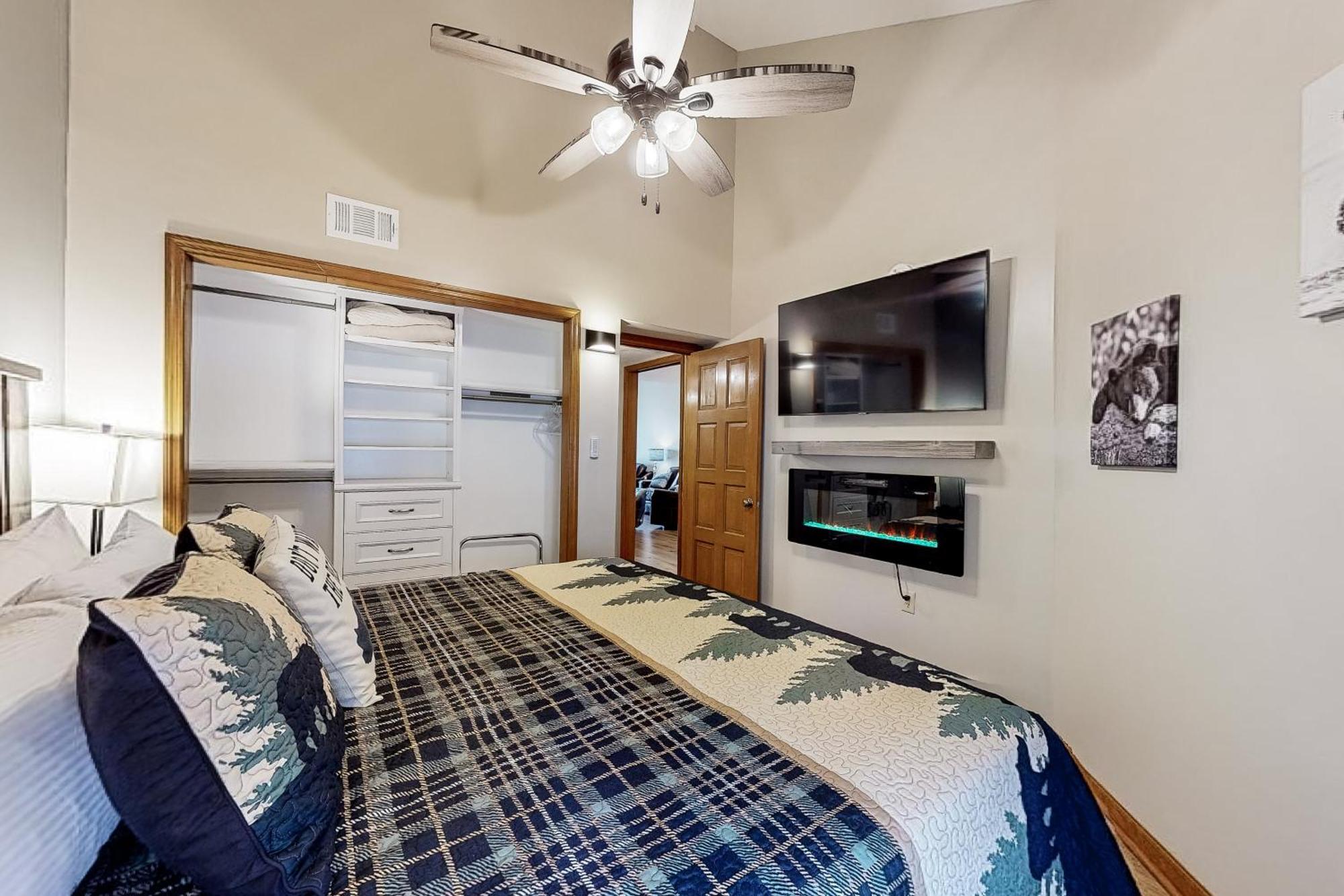 Apartamento Eagles Nest Escape Gatlinburg Exterior foto